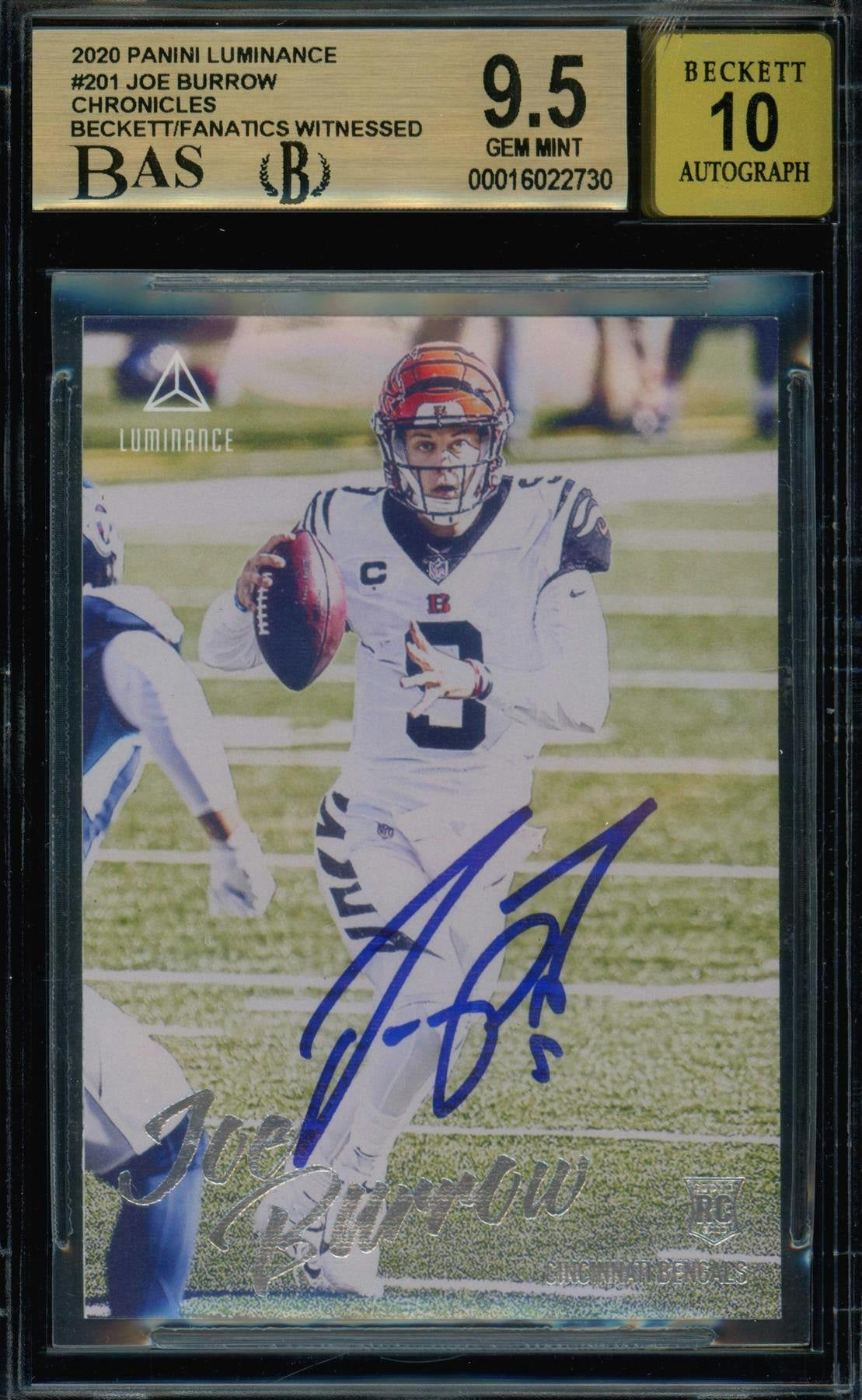 2026 Hit Parade Autographed Slabbed Football Card Rookie Edition Series 2 Hobby Box