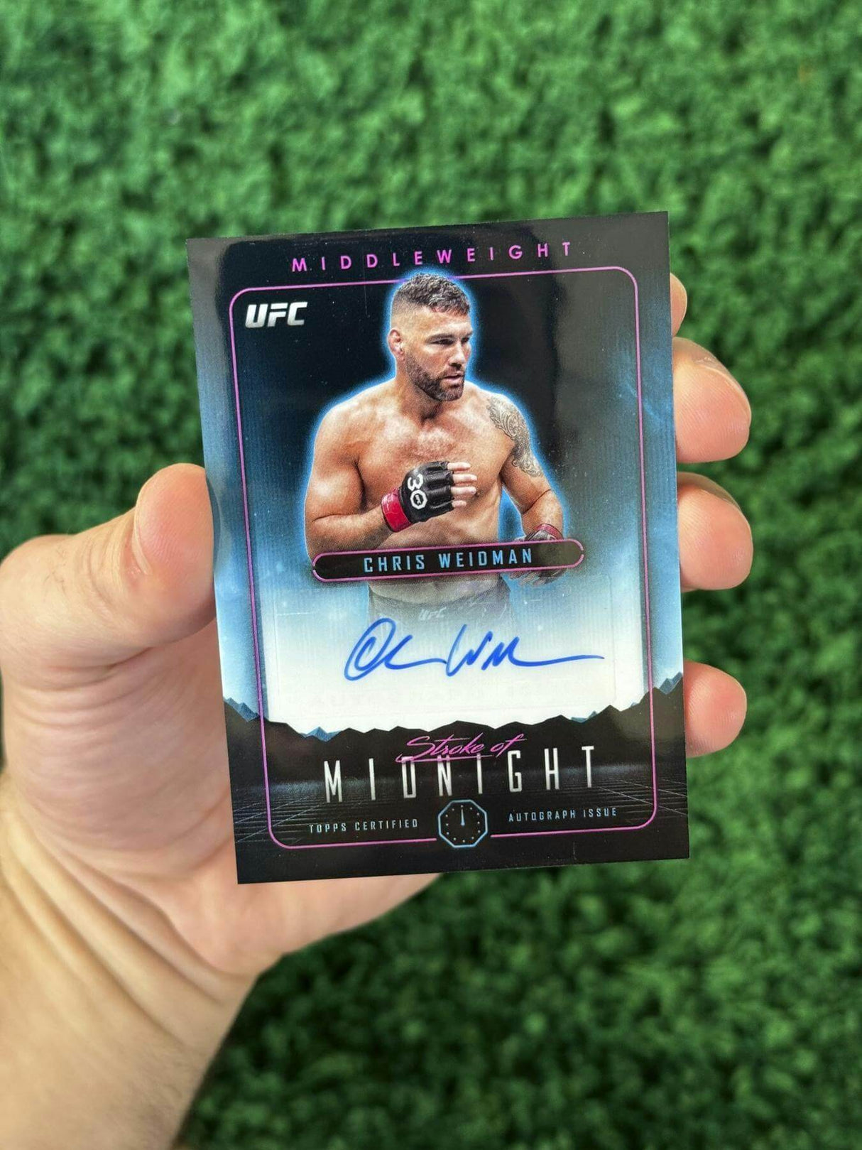 2024 Topps UFC Midnight Hobby Box